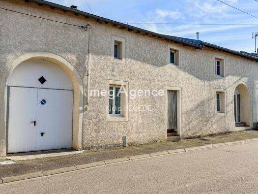 Maison à vendre 210 000 € 5 pièces 4 chambres 161 m² 966 m² de terrain Pont-sur-Madon 88500
