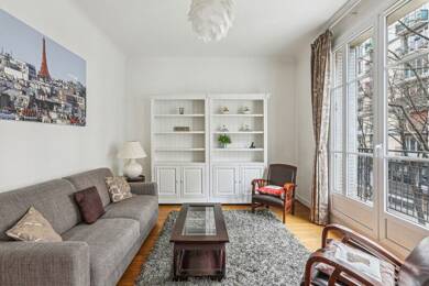 Appartement à vendre 610 000 € 3 pièces 2 chambres 67 m² Étage 2/6 Emeriau-Zola Paris 15ème 75015