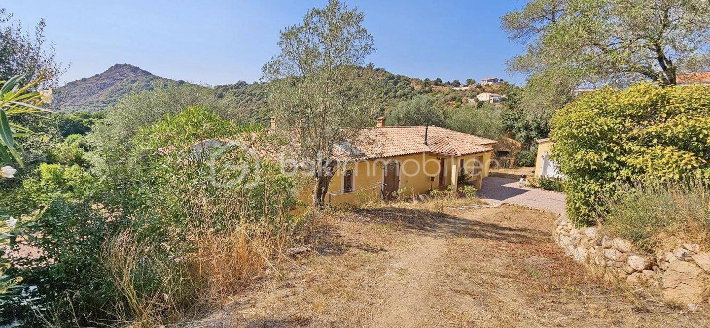 Maison à vendre, 246m², AJACCIO