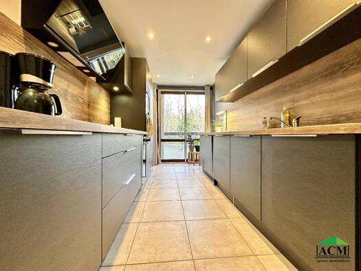 Appartement à vendre 199 950 € 2 pièces 1 chambre 57 m² Étage 1/2 Mery Centre Méry-sur-Oise 95540