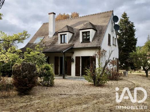 Maison à vendre 271 000 € 3 pièces 1 chambre 135,75 m² 2 620 m² de terrain Moisson 78840