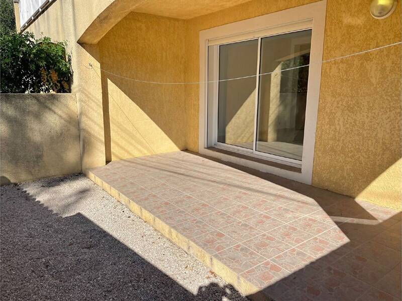 Maison à louer, 50m², CHATEAUNEUF LES MARTIGUES