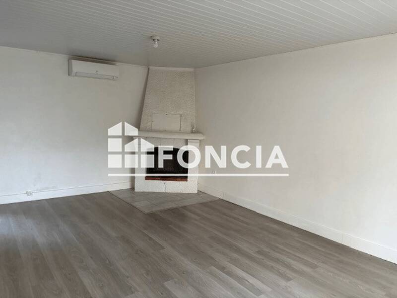 Maison à louer, 57m², GARONS