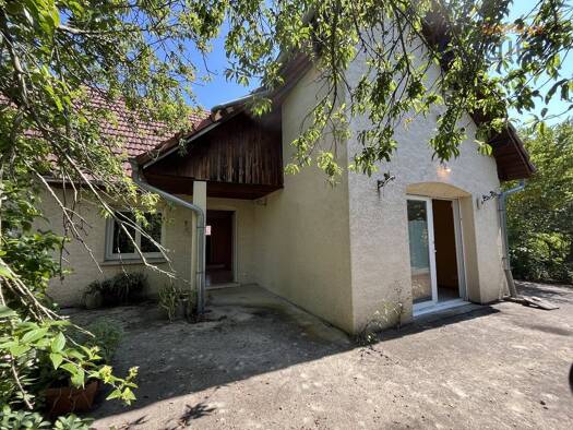 Maison à vendre 190 000 € 4 pièces 3 chambres 95 m² 1 130 m² de terrain Fresne Saint Mames 70130