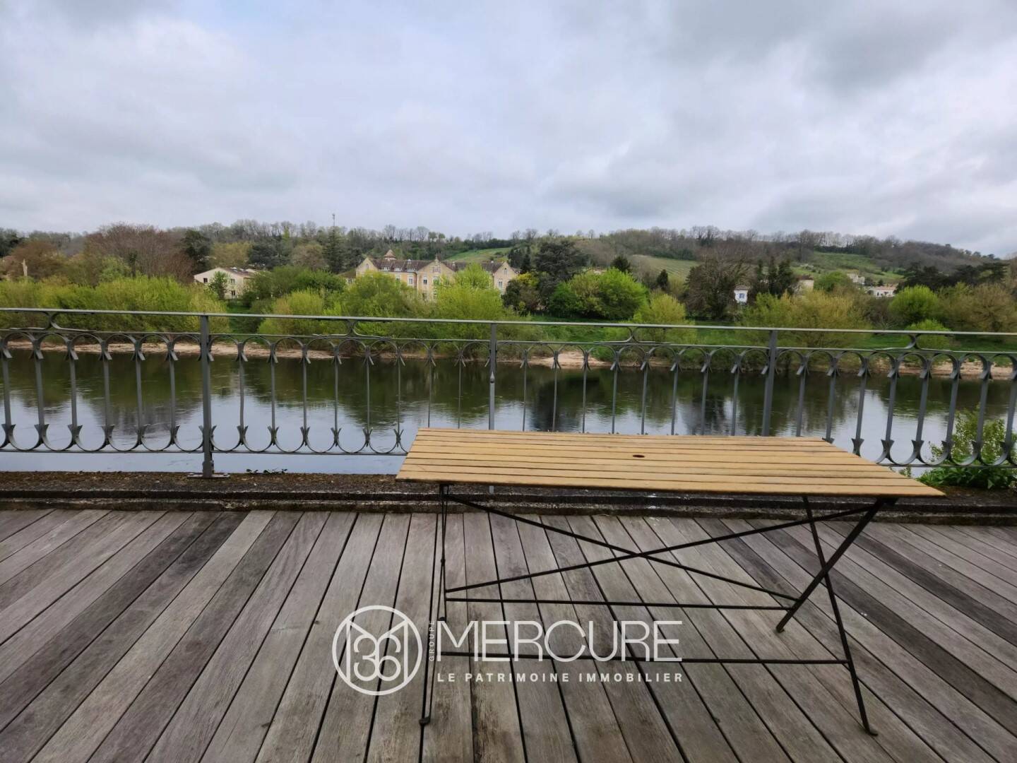 Maison à vendre, 200m², SAINTE FOY LA GRANDE