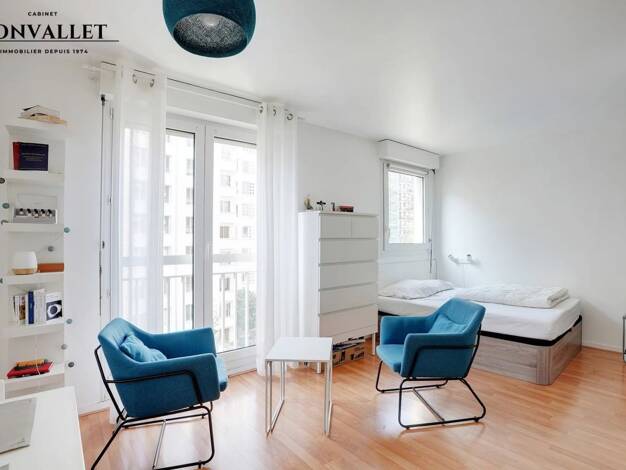 Appartement à vendre 335 000 € 1 pièce 27 m² Étage 4/8 Violet Commerce Paris 15ème arrondissement 75015