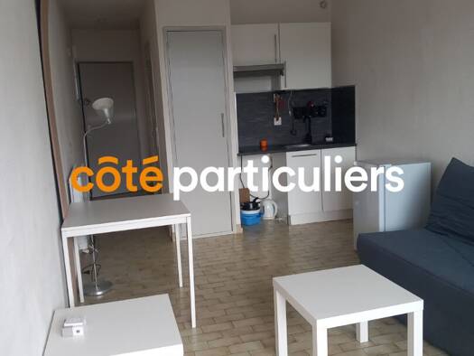 Appartement à louer 535 € 1 pièce 23 m² Nord Port Camargue 30240