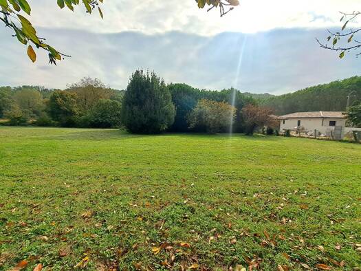 Terrain à vendre 159 000 € 1 800 m² de terrain Saint-Romain-de-Surieu 38150