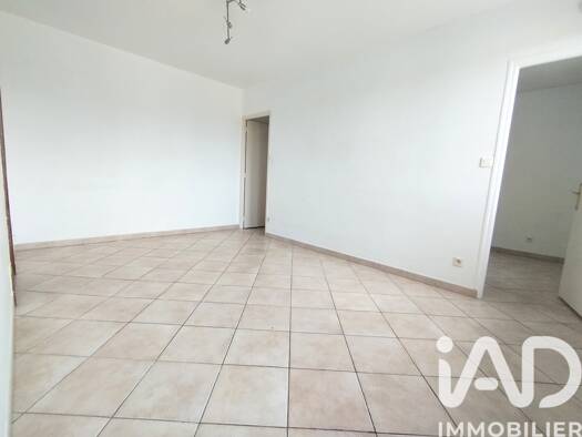 Appartement à vendre 79 000 € 2 pièces 1 chambre 41 m² 1er étage Chartreux Troyes 10000