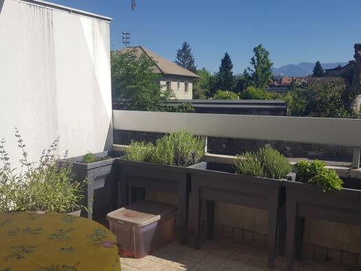 Appartement à vendre 160 000 € 3 pièces 2 chambres 80 m² RDC Centre et Est Belley 01300