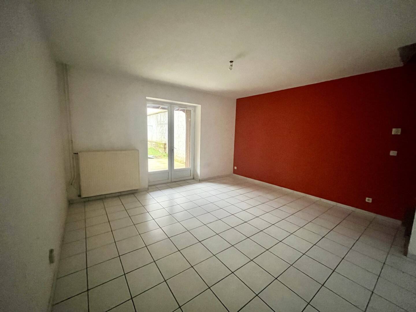 Maison à vendre, 106m², SAINT ETIENNE DES OULLIERES