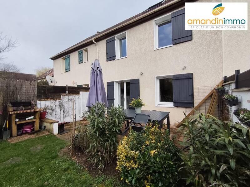 Maison à vendre, 105m², VERT SAINT DENIS