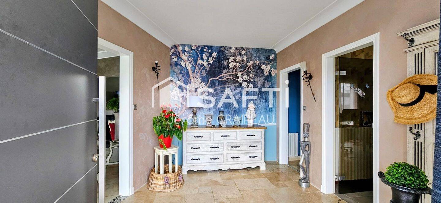 Maison à vendre, 212m², LA ROCHE SUR YON