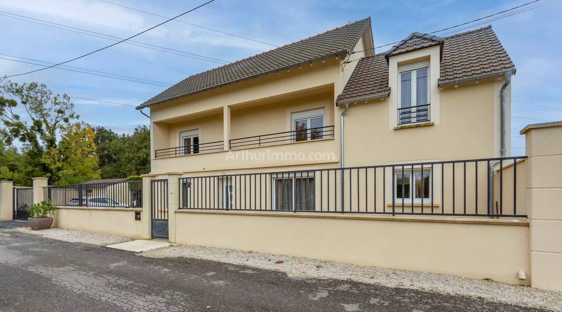 Maison à vendre, 156m², LEUVILLE SUR ORGE