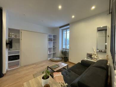 Appartement à louer 870 € 1 pièce 25 m² Étage 2/3 Groisy 74570