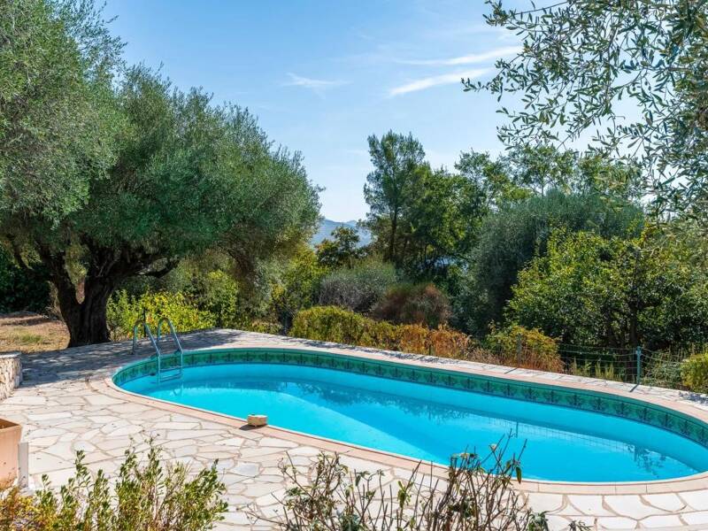 Maison à vendre, 233m², GATTIERES