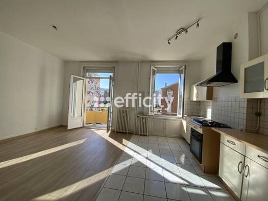 Appartement à vendre 65 900 € 2 pièces 1 chambre 57,8 m² Étage 1/4 Bizillon-Centre Deux Saint-Étienne 42100