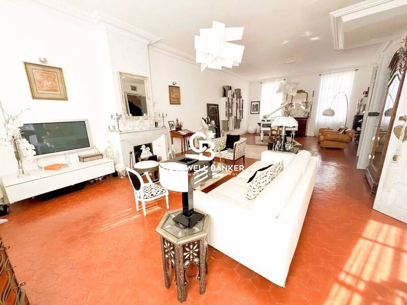 Maison à vendre, 253m², LA CRAU