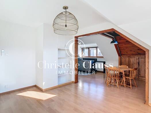 Appartement à louer 795 € 3 pièces 2 chambres 72 m² Étage 2/2 Centre Nord Sélestat 67600