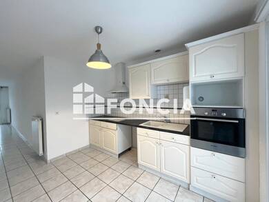 Maison à louer 880 € 4 pièces 3 chambres 104,1 m² Sallertaine Challans 85300
