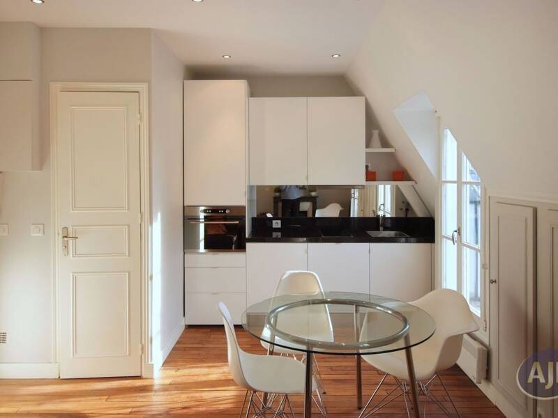 Maison à louer, 21m², PARIS 16E