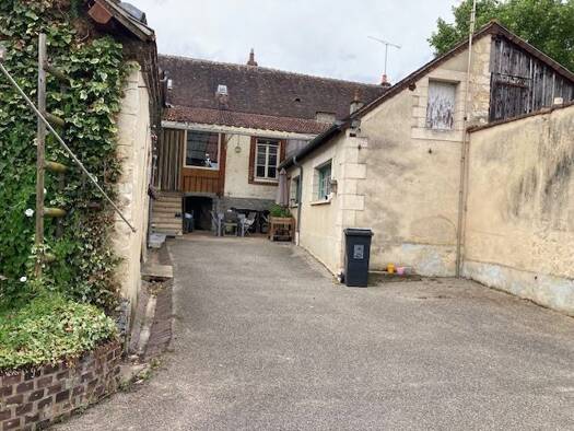 Maison à vendre 139 900 € 4 pièces 2 chambres 103 m² 853 m² de terrain Val-au-Perche 61260