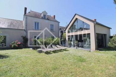 Maison à vendre 890 100 € 9 pièces 5 chambres 280 m² Mûrs-Erigné 49610