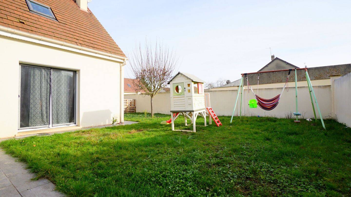 Maison à vendre, 242m², MEZIERES SUR SEINE