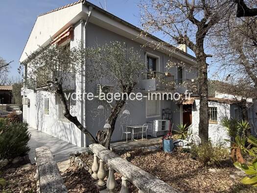 Maison à vendre 999 000 € 6 pièces 320 m² 1 700 m² de terrain Tourrette-Levens 06690