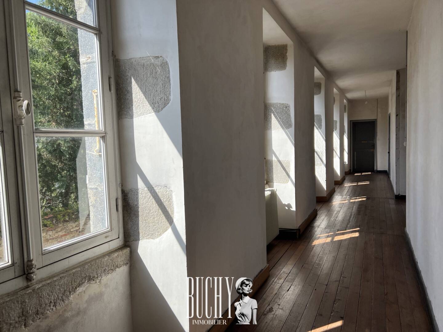 Maison à vendre, 488m², TALMONT SAINT HILAIRE