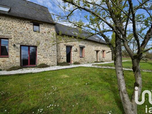 Maison à vendre 279 000 € 7 pièces 3 chambres 230 m² 4 600 m² de terrain Lalleu 35320