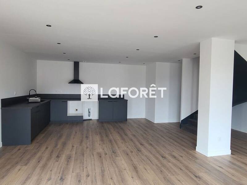 Maison à louer, 136m², SAINT APPOLINAIRE