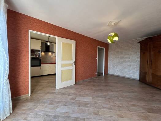 Appartement à vendre 139 000 € 3 pièces 2 chambres 61 m² Étage 3/3 Gec Village Villers-lès-Nancy 54600