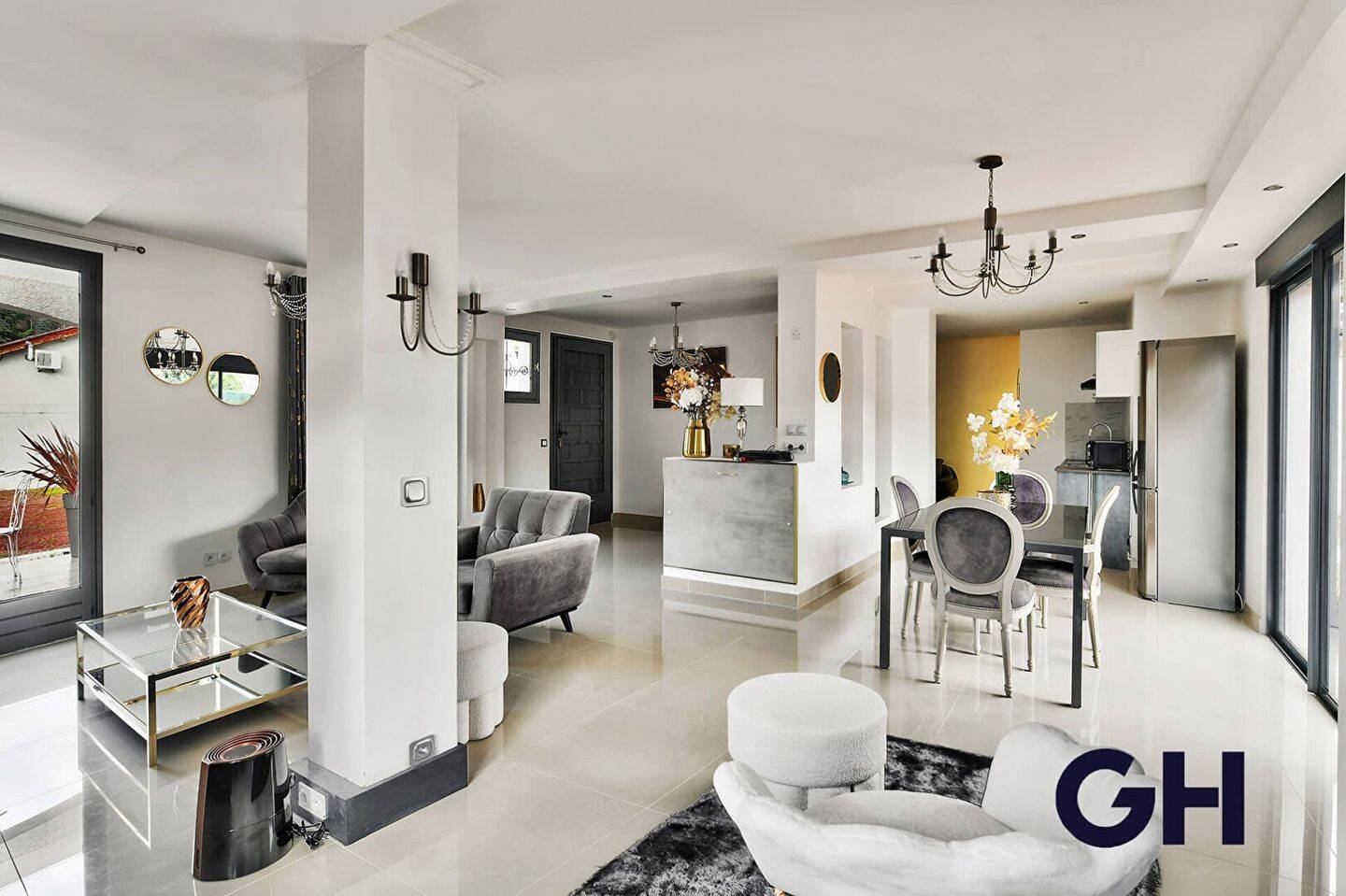 Maison à vendre, 205m², LA BOISSE