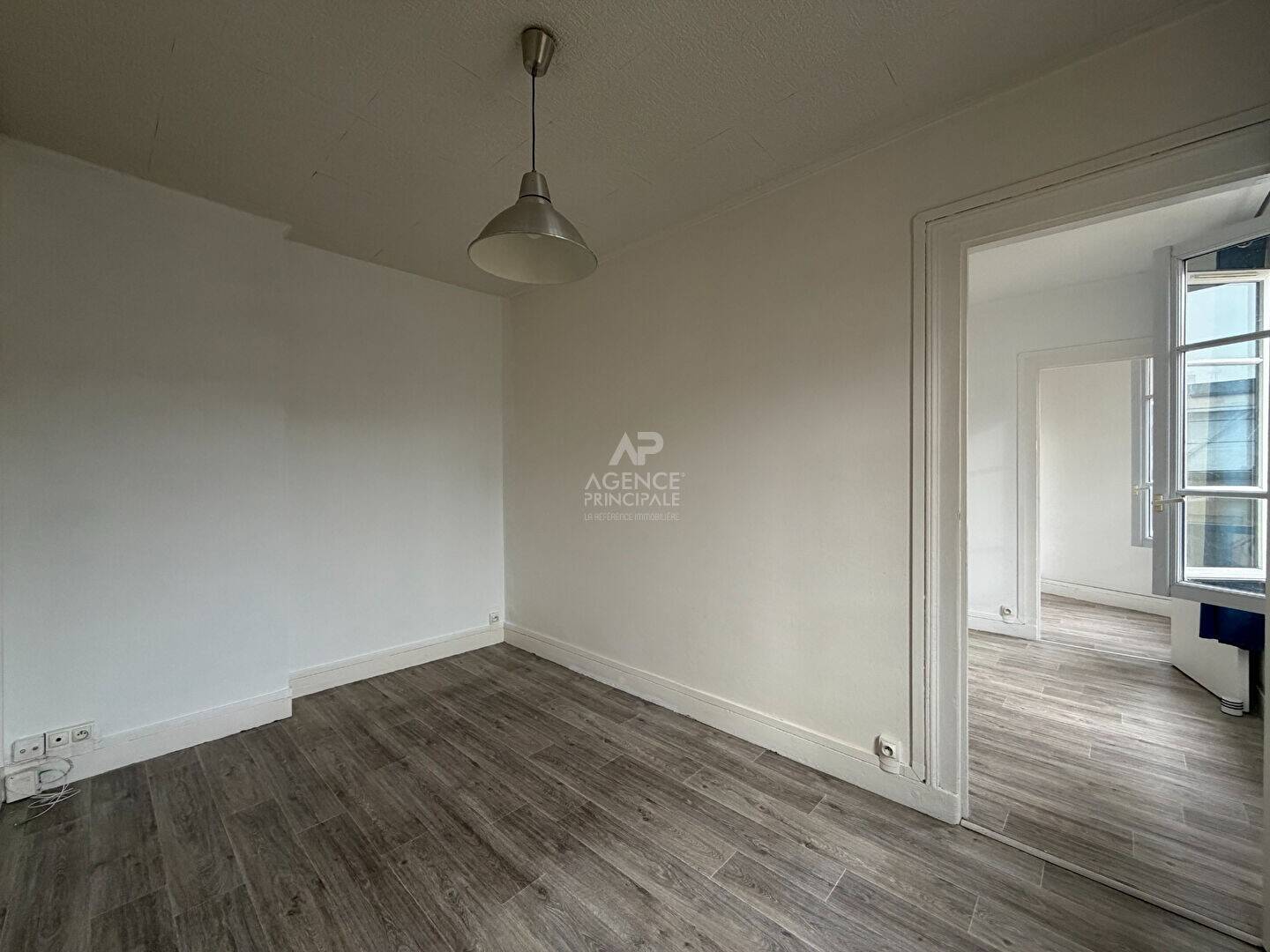 Maison à louer, 29m², VERSAILLES