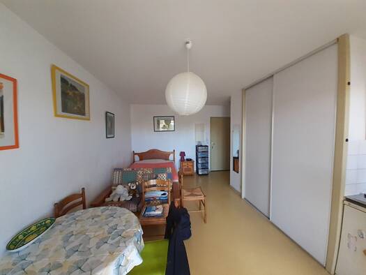 Appartement à vendre 85 000 € 1 pièce 24 m² Étage 2/4 Centre Ville Dax 40100