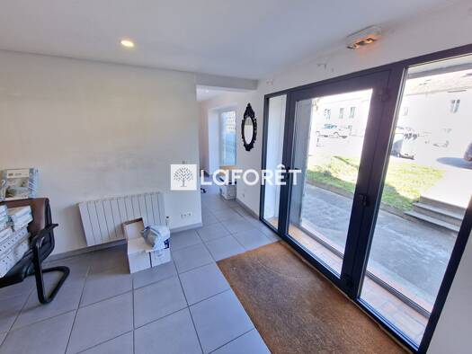 Espace bureau à louer 1 525 € 86 m² de bureaux Moret-Loing-et-Orvanne 77250