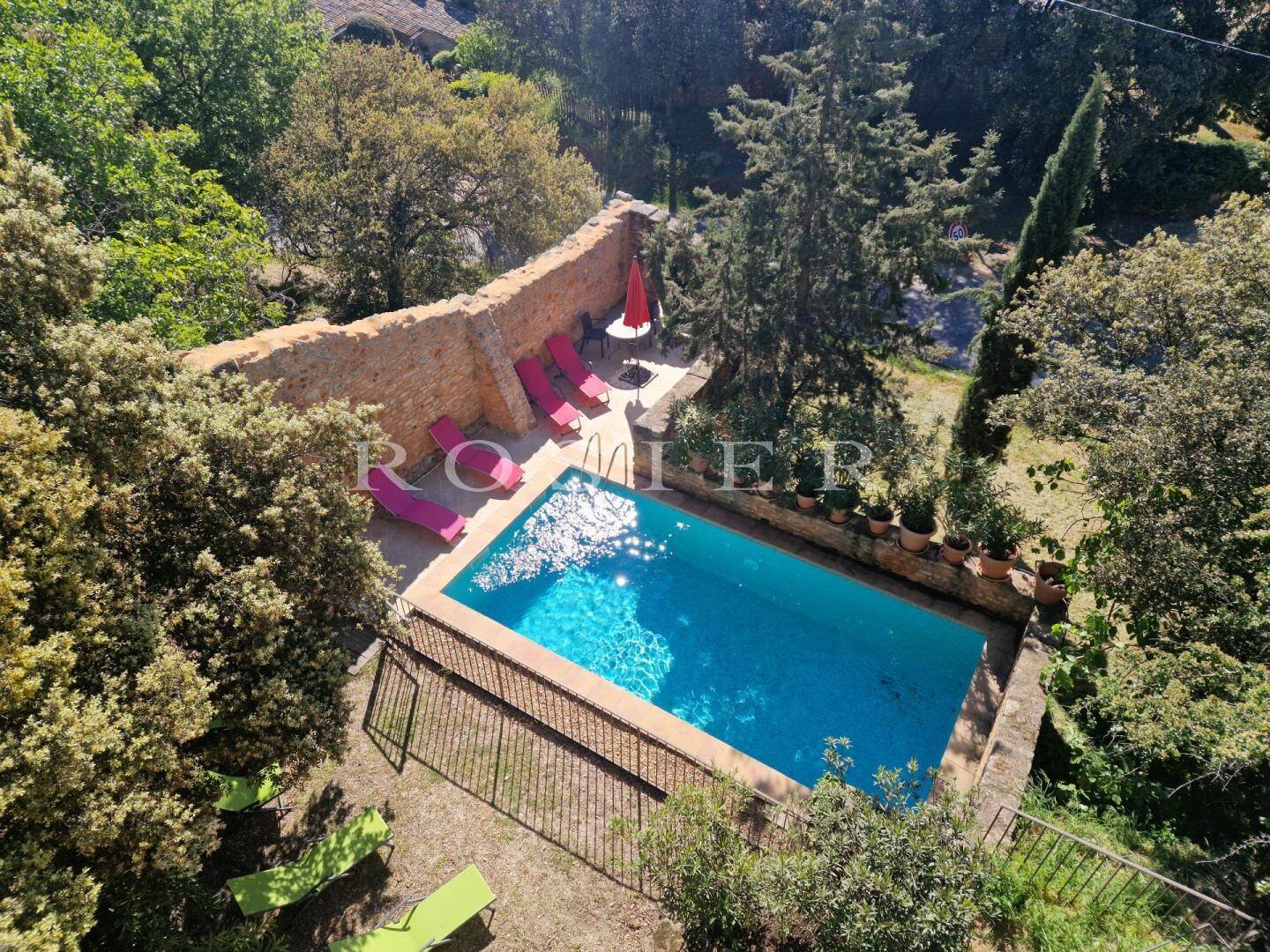 Maison à vendre, 200m², GORDES