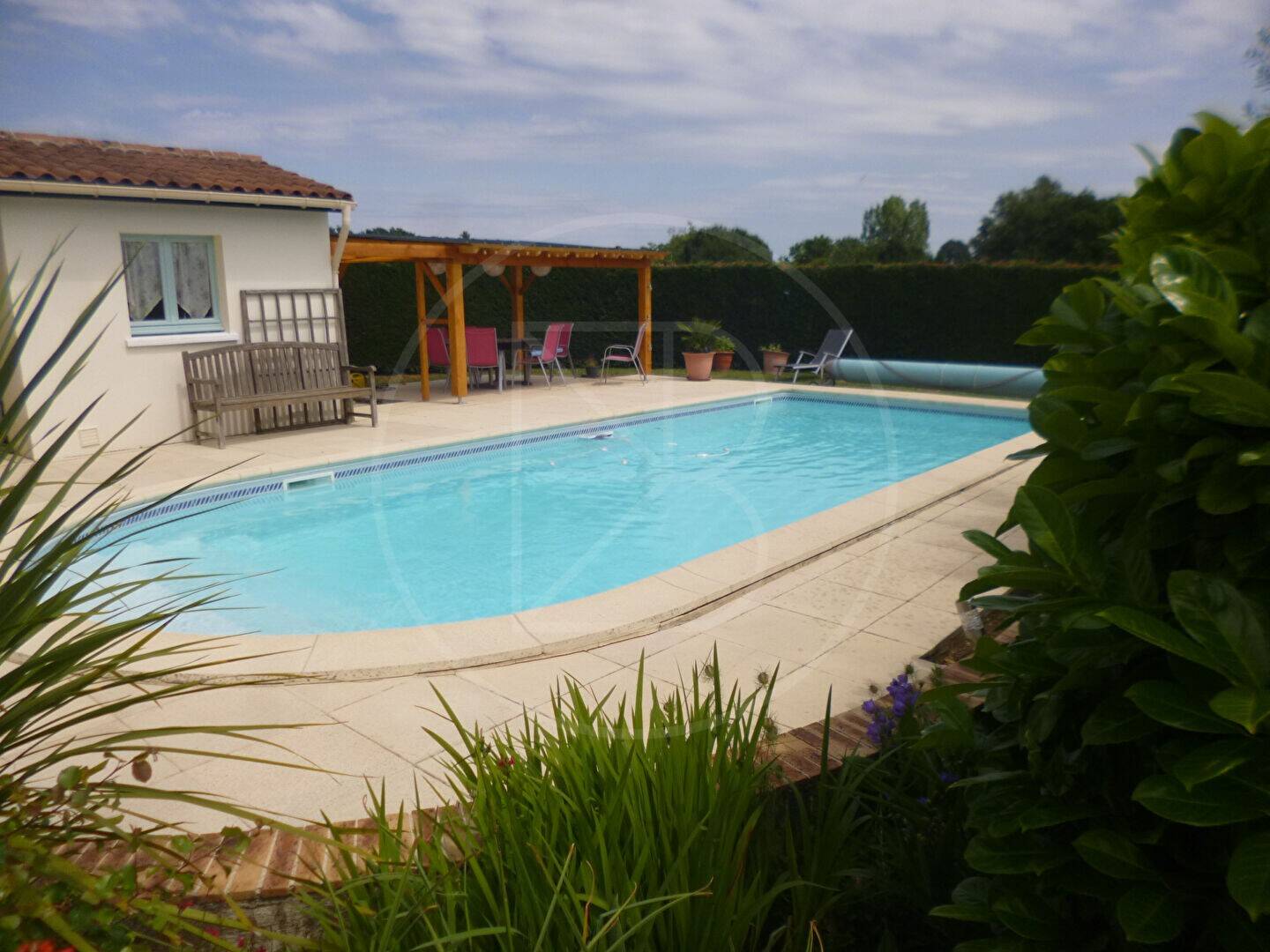 Maison à vendre, 157m², SAINTE FOY LA GRANDE