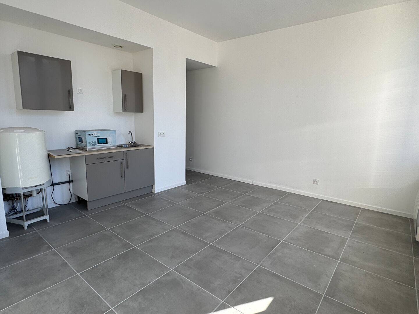 Maison à vendre, 32m², SAINT ETIENNE