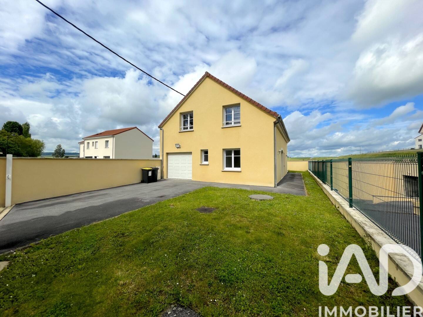 Maison à vendre, 127m², VILLERS AUX NOEUDS