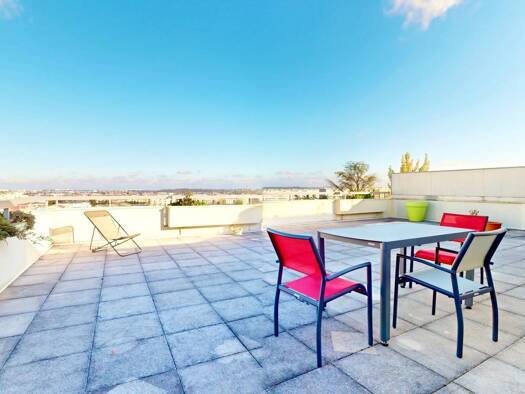 Appartement à vendre 400 000 € 3 pièces 2 chambres 87,5 m² Étage 6/6 Les Genêts-Le Vinatier-Le Lessivas Bron 69500