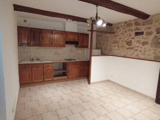 Maison à louer 499 € 2 pièces 1 chambre 49 m² Saint-Pons-de-Mauchiens 34230