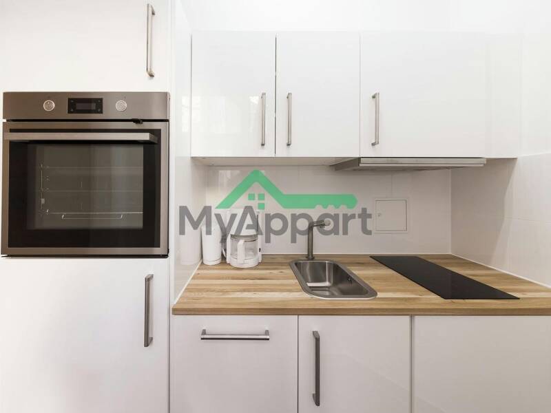 Maison à louer, 26m², PARIS 15E