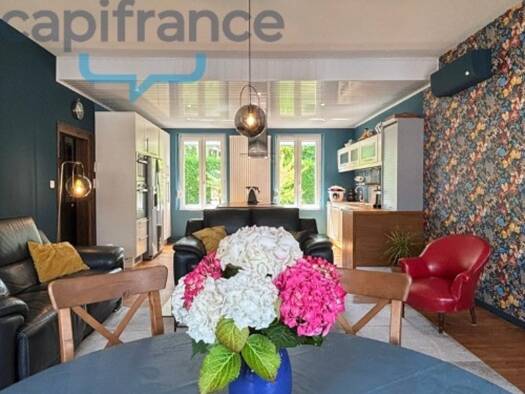 Maison à vendre 324 000 € 16 pièces 6 chambres 269 m² 1 628 m² de terrain Anor 59186