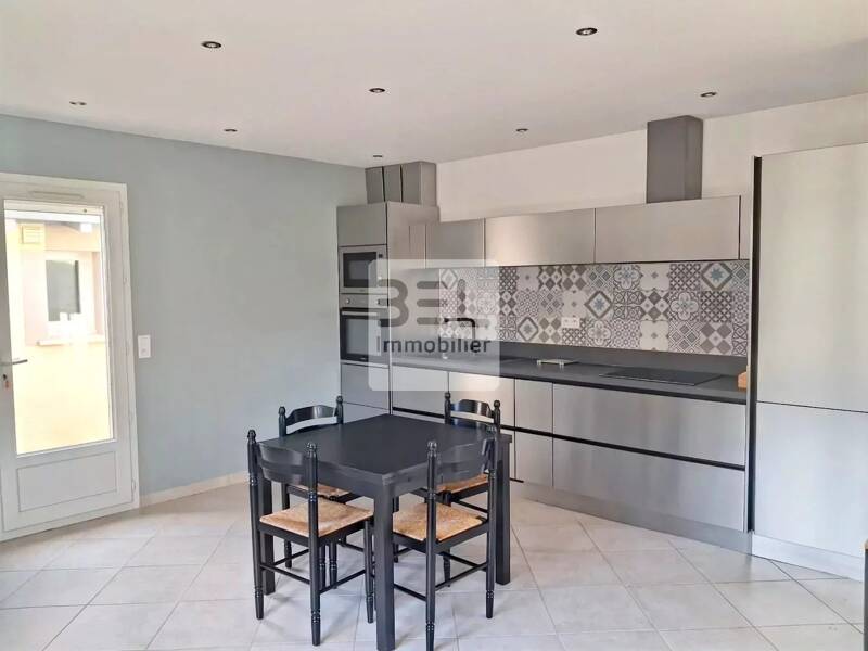 Maison à louer, 58m², BAGNOLS SUR CEZE