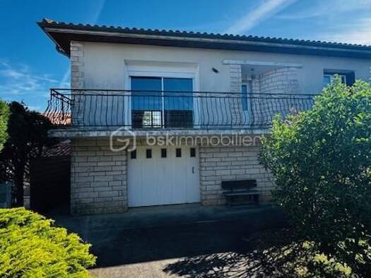 Maison à vendre 98 000 € 5 pièces 4 chambres 115 m² Mansle-les-Fontaines 16230