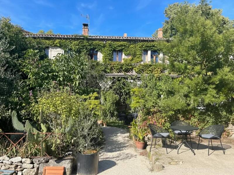 Maison à vendre, 900m², MONTOLIEU