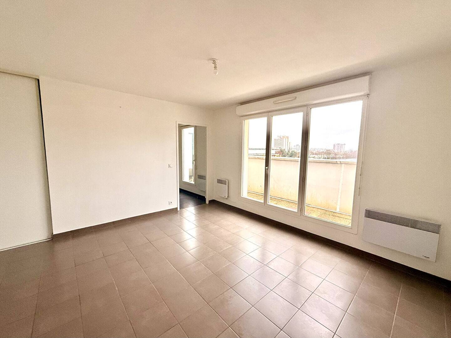 Maison à louer, 42m², NANTERRE