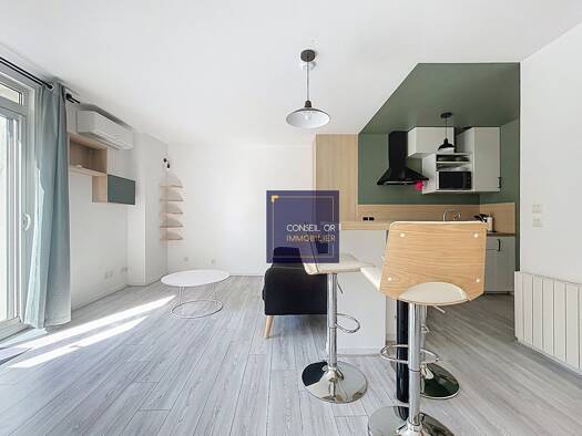 Appartement à louer 850 € 2 pièces 1 chambre 40 m² RDC Vourles 69390